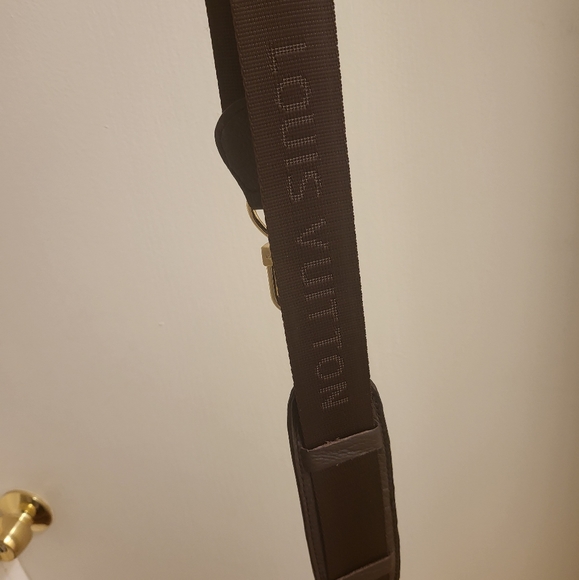 Authentic Louis Vuitton Shoulder Strap - Picture 4 of 9